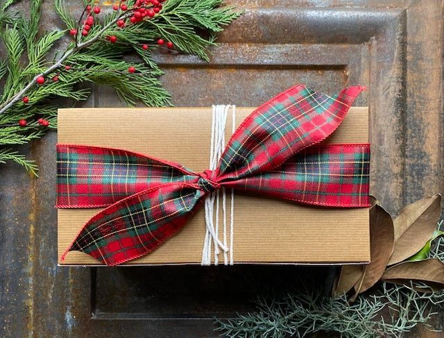 Heirloom Vegetable Seed Gift Basket, 9 Varieties of Heirloom Vegetable Seed and Companion Plant Seeds